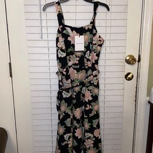 Who What Wear Batik floral belted dress size XS
